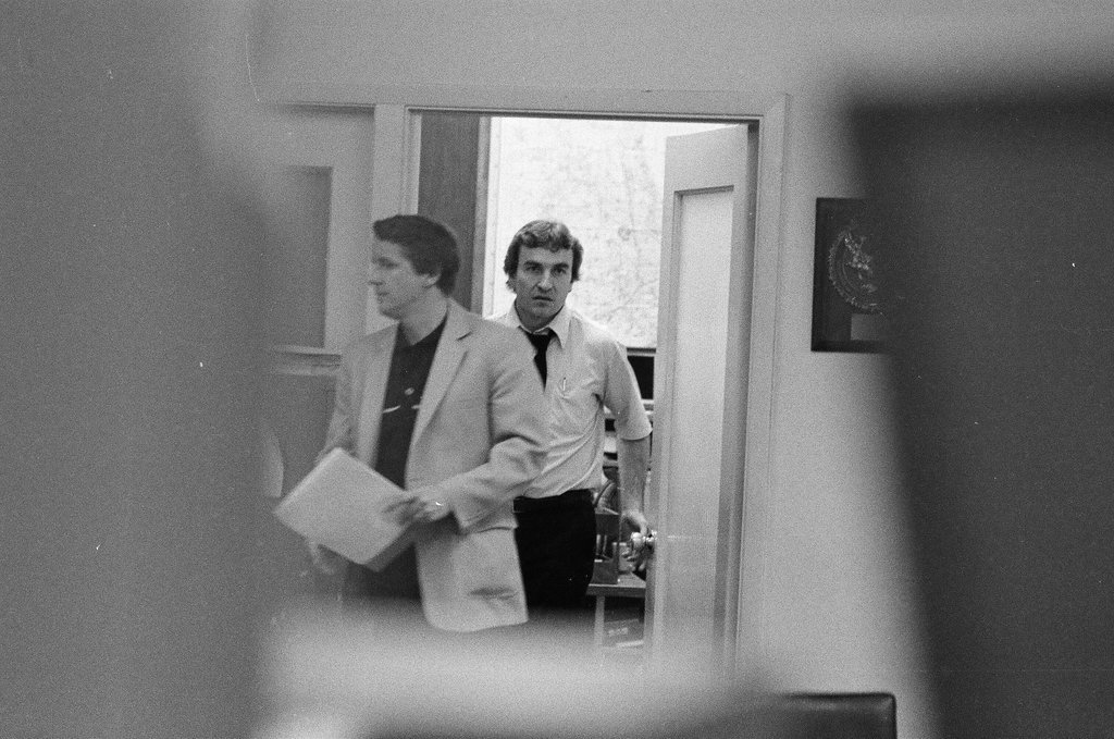 Kevin Masterson held for questioning in Tylenol cyanide murders - Gene Pesek for Chicago Sun-Times