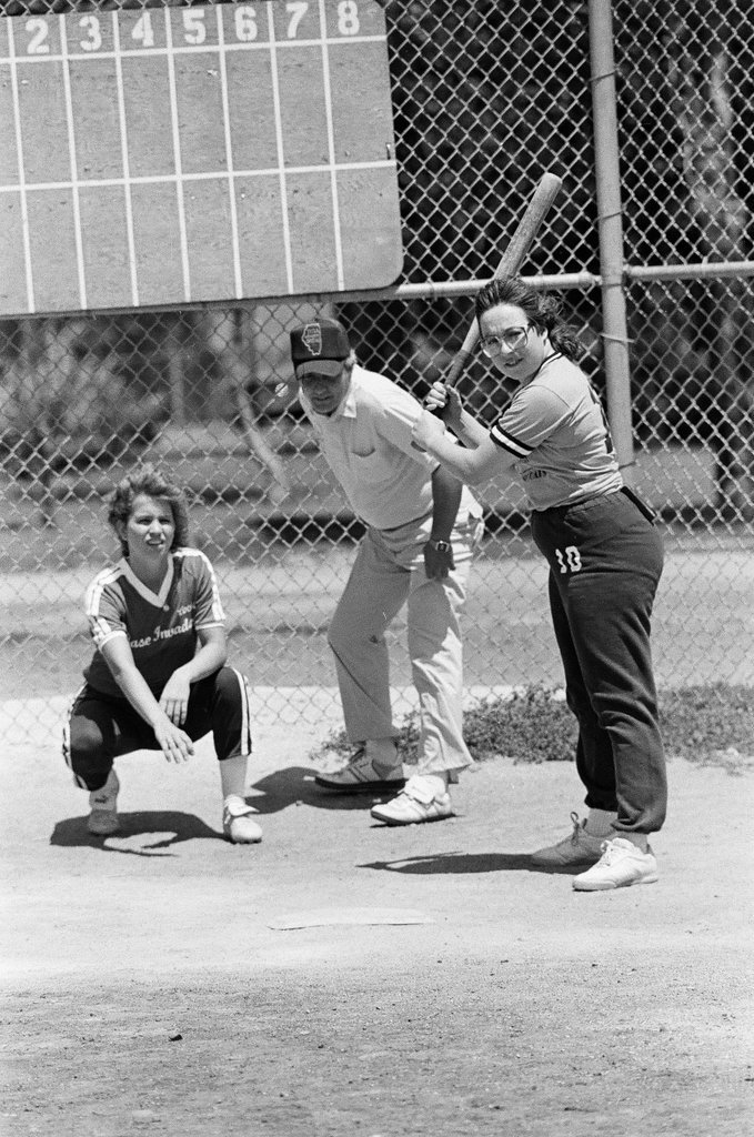 Women play softball in Wrightwood Park - Terry Vitacco for Chicago Sun-Times
