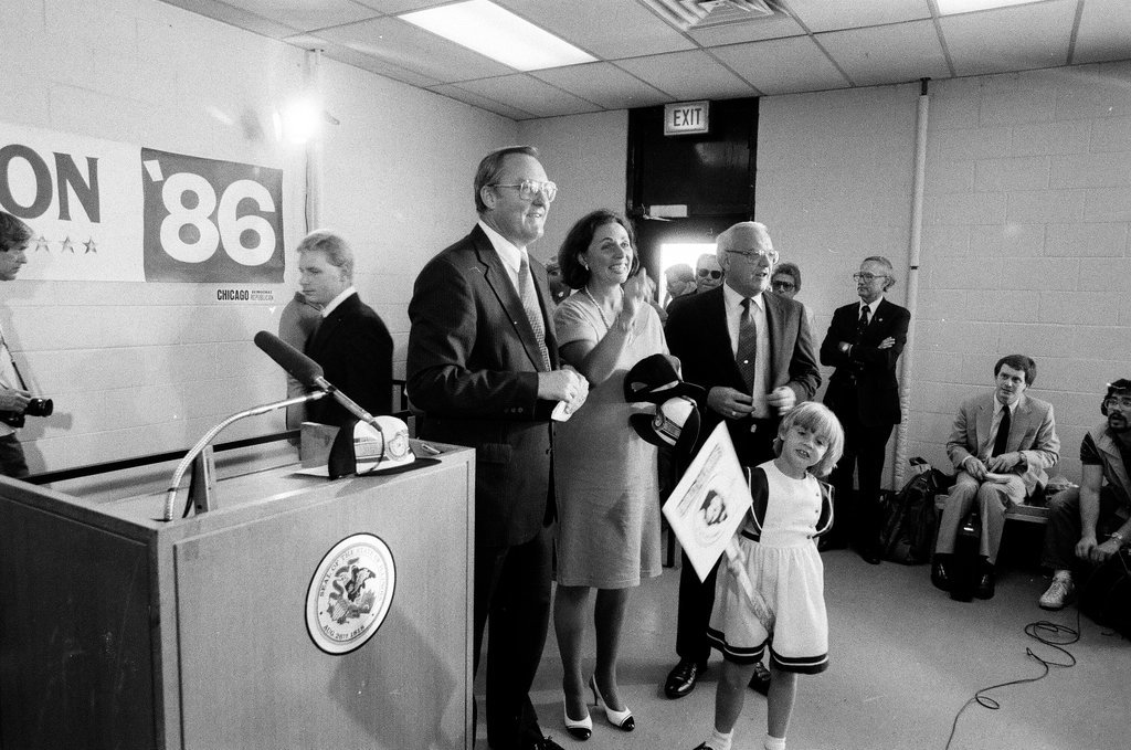 Governor Thompson announces fourth term - Bob (Robert) Black for Chicago Sun-Times
