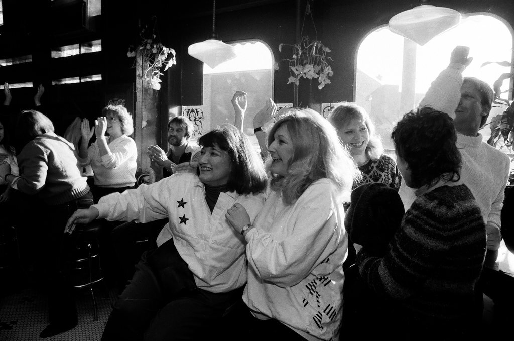 Bears fans watch game at O'Sullivans Bar - Rich Hein for Chicago Sun-Times