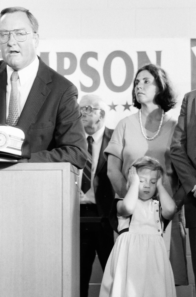 Governor Thompson announces fourth term - Bob (Robert) Black for Chicago Sun-Times