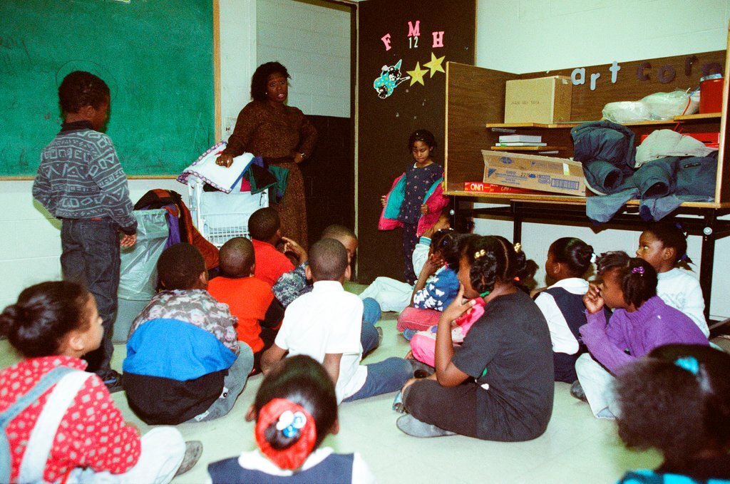 Classmates of Dantrell Davis in counseling session - Al Podgorski for Chicago Sun-Times