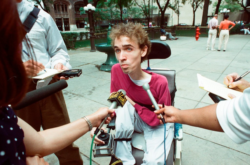 Disability rights activists demonstrate against telethon - Ellen Domke for Chicago Sun-Times