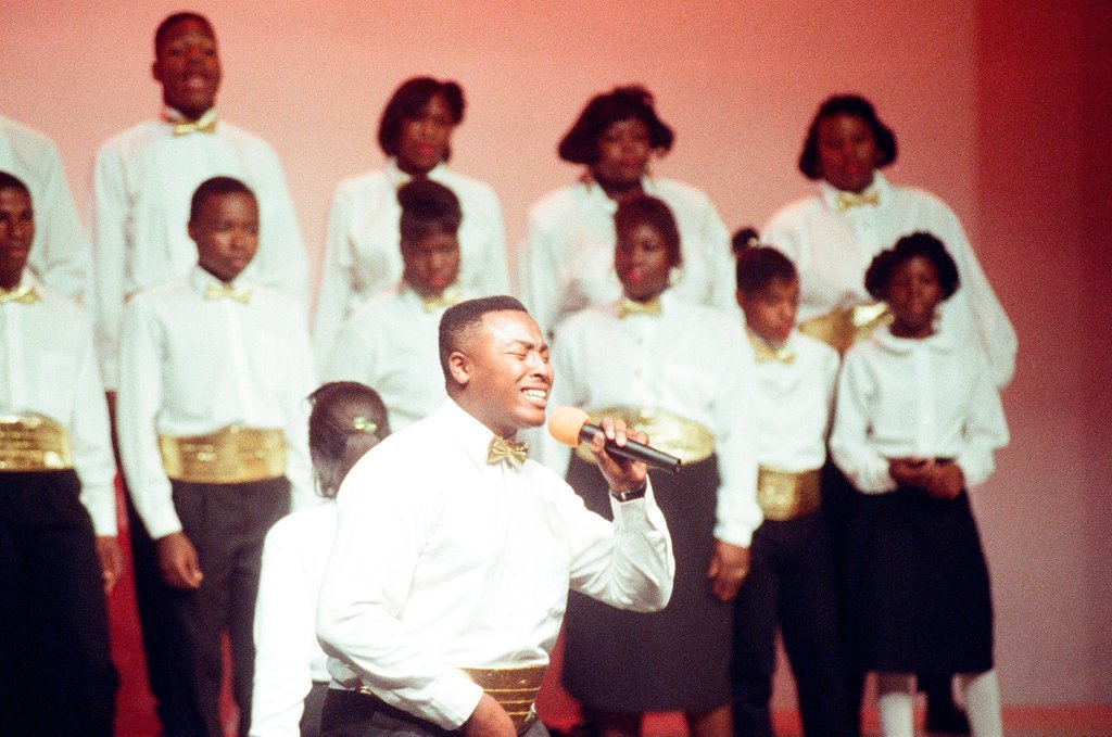 Gospel musical kickoff for Fenger High School sports and arts program - Bob (Robert) Black for Chicago Sun-Times