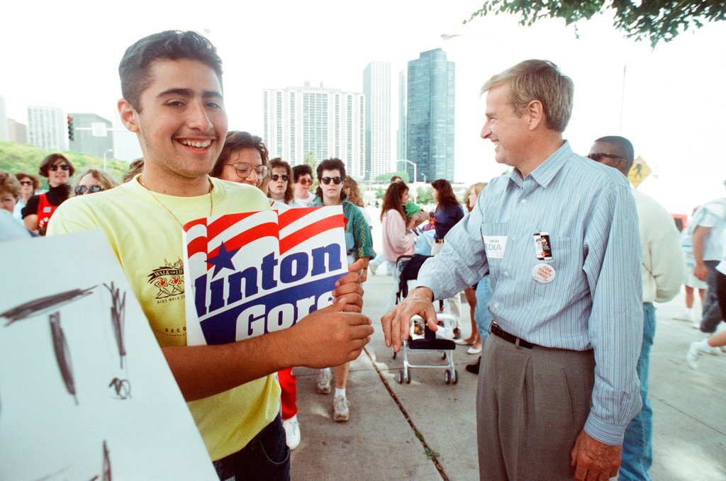 AIDS walk begins at Columbia Yacht Club - Amanda Alcock for Chicago Sun-Times