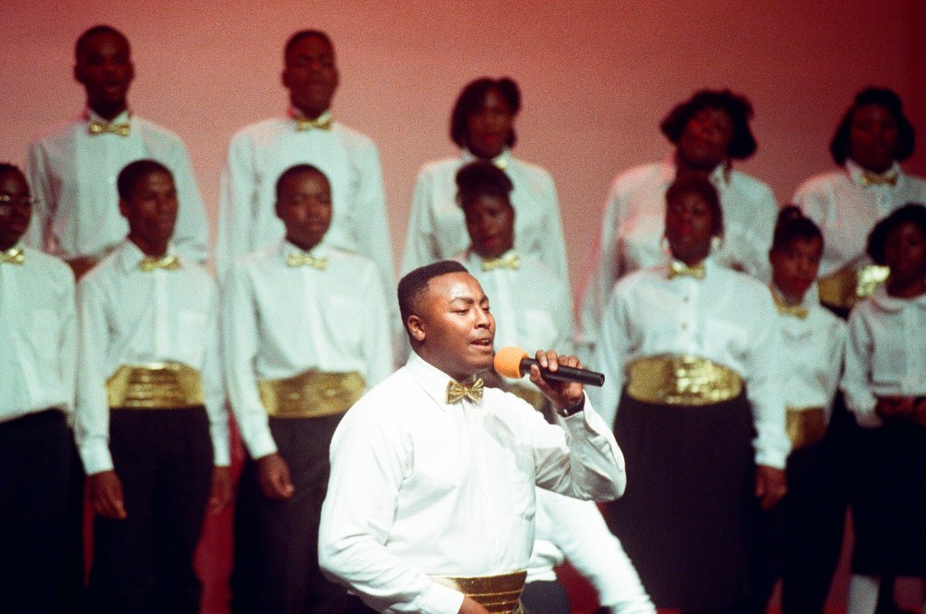 Gospel musical kickoff for Fenger High School sports and arts program - Bob (Robert) Black for Chicago Sun-Times