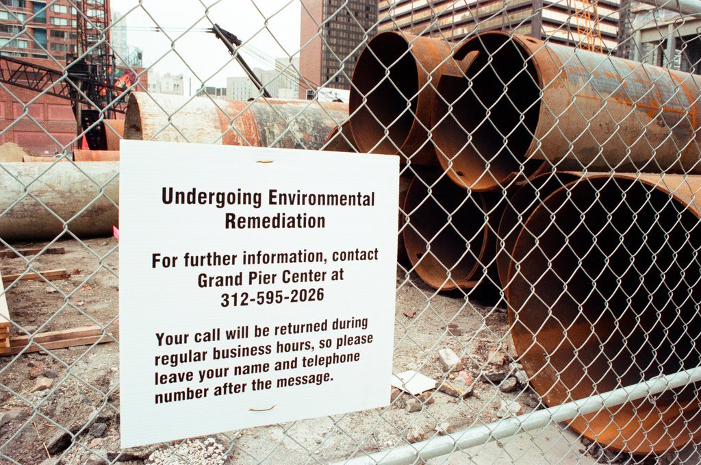 Grand-Pier construction site - John H. White for Chicago Sun-Times