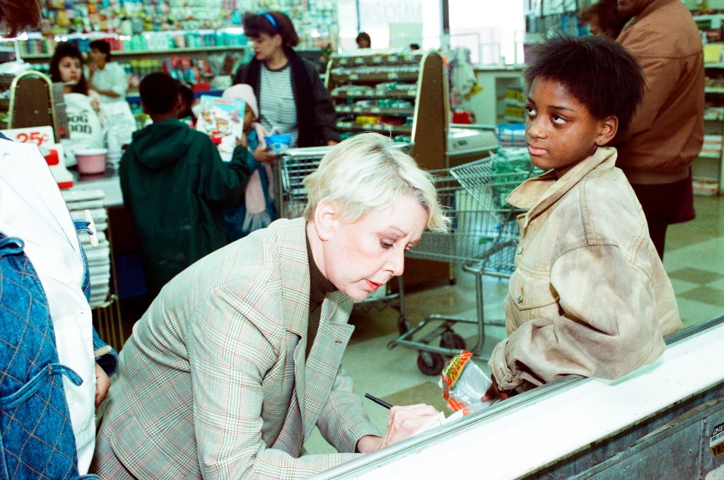 Jane Byrne campaigns at shopping center - Richard A. Chapman for Chicago Sun-Times