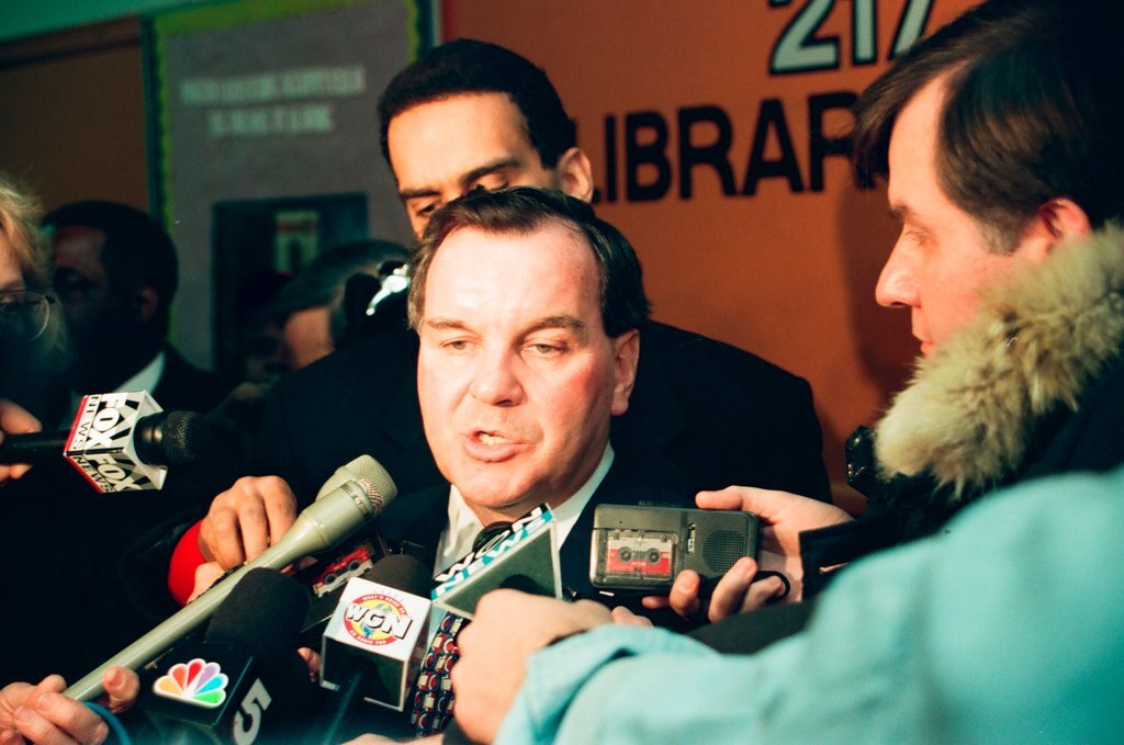 Mayor Daley at parent patrol meeting - Al Podgorski for Chicago Sun-Times