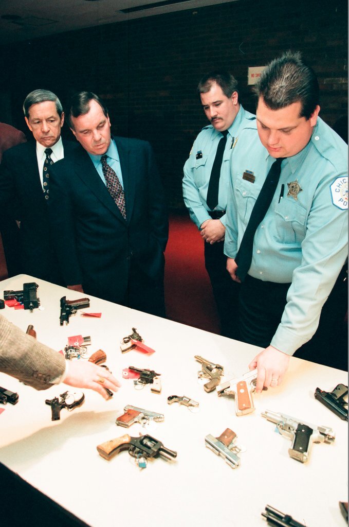 Mayor Daley holds gun seizure press conference - Al Podgorski for Chicago Sun-Times