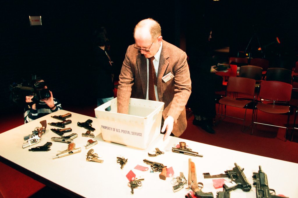 Mayor Daley holds gun seizure press conference - Al Podgorski for Chicago Sun-Times