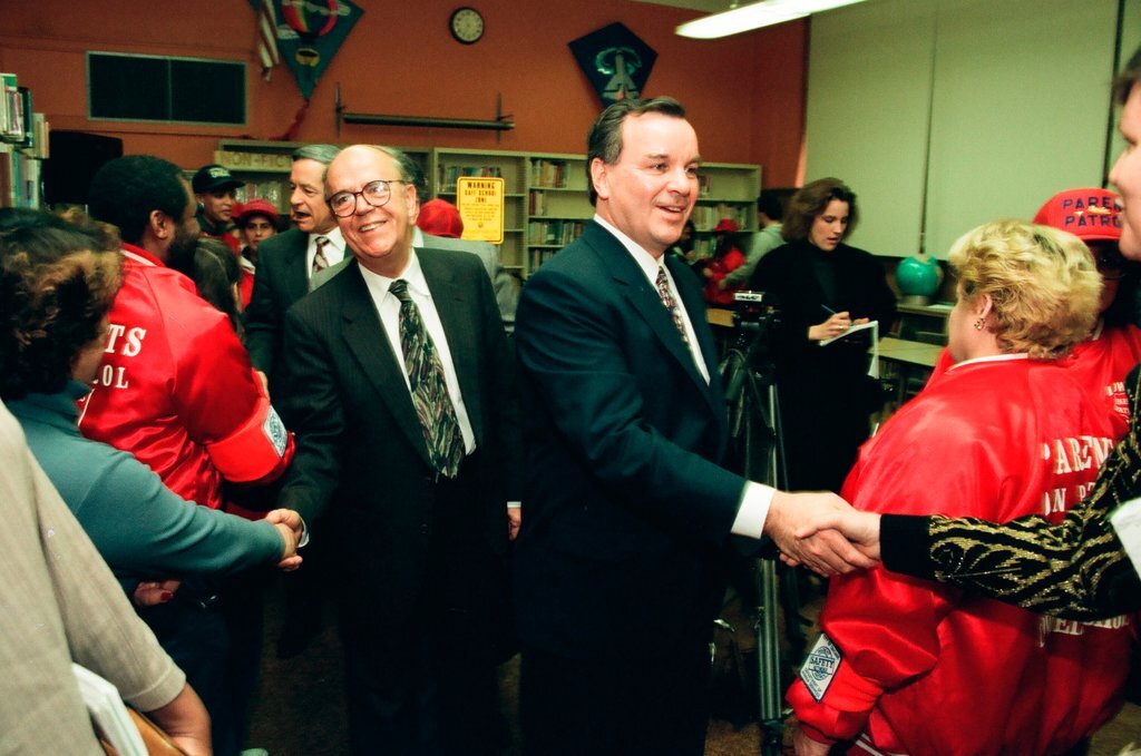 Mayor Daley at parent patrol meeting - Al Podgorski for Chicago Sun-Times