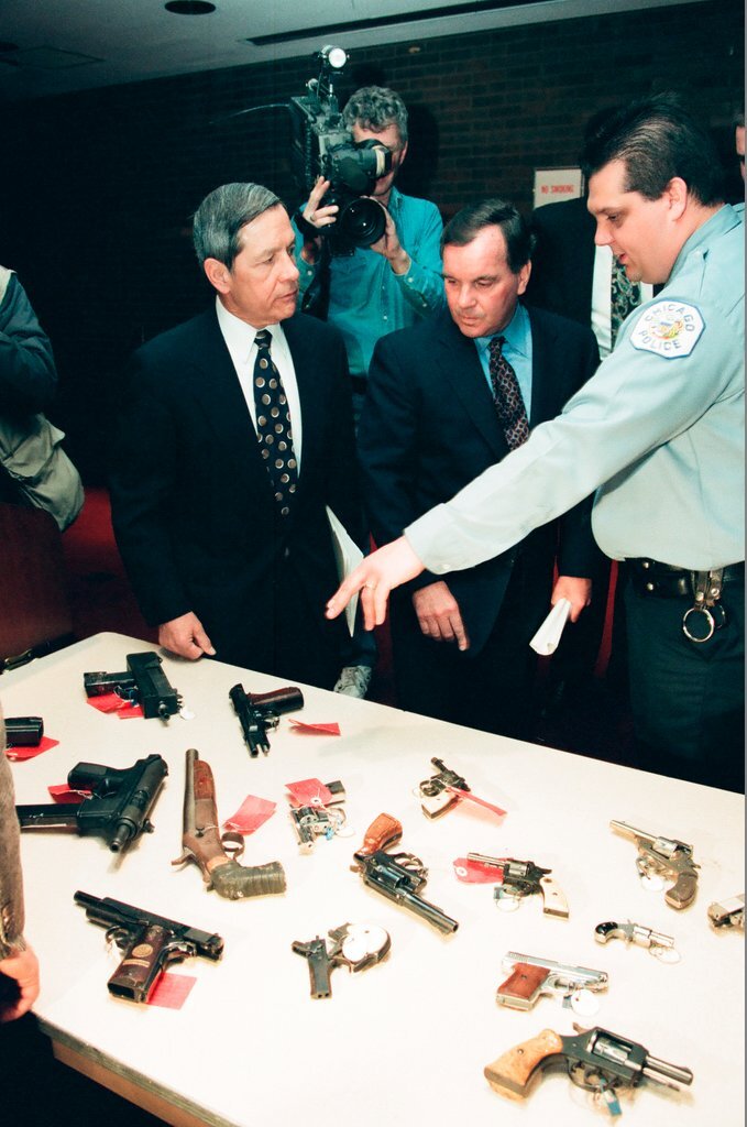 Mayor Daley holds gun seizure press conference - Al Podgorski for Chicago Sun-Times