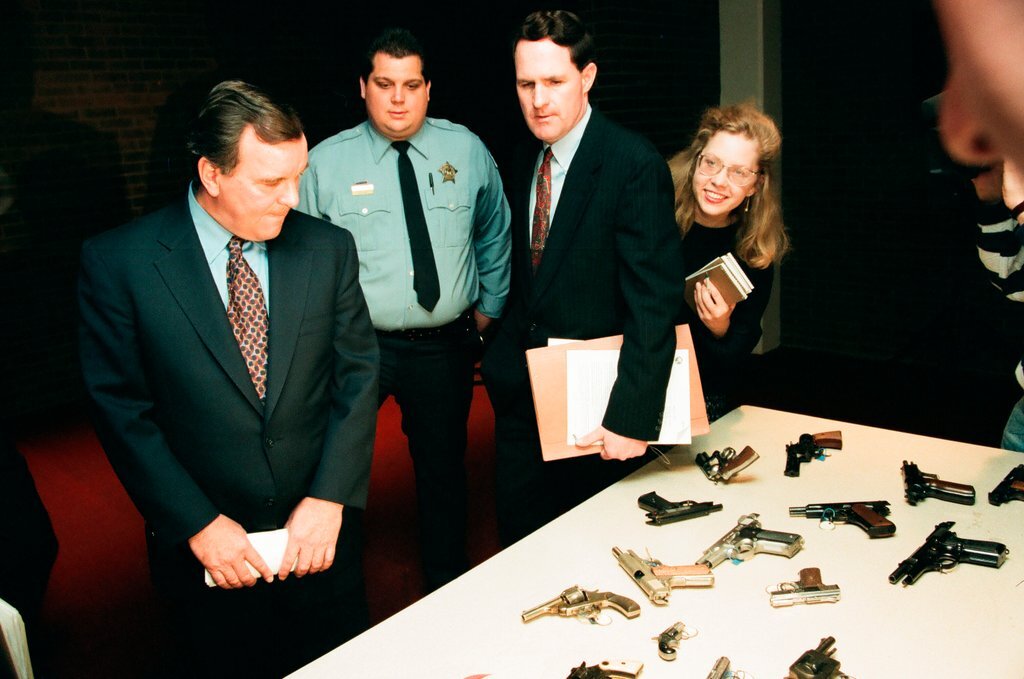 Mayor Daley holds gun seizure press conference - Al Podgorski for Chicago Sun-Times