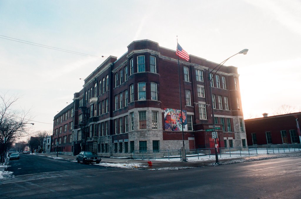 Howland School of the Arts in disrepair - Chicago Sun-Times