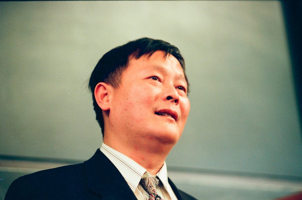Wei Jingsheng speaks at University of Chicago - Richard A. Chapman for Chicago Sun-Times