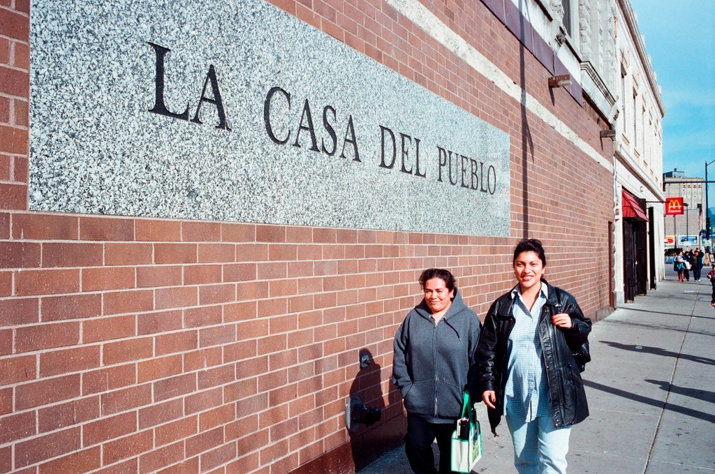 Pilsen residents give their opinion on Mexico's presidential primary - Chicago Sun-Times