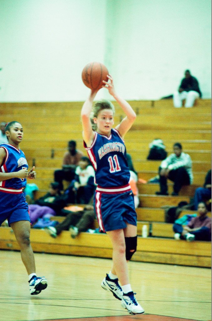 Washington vs. Julian girls basketball - Banot for Chicago Sun-Times