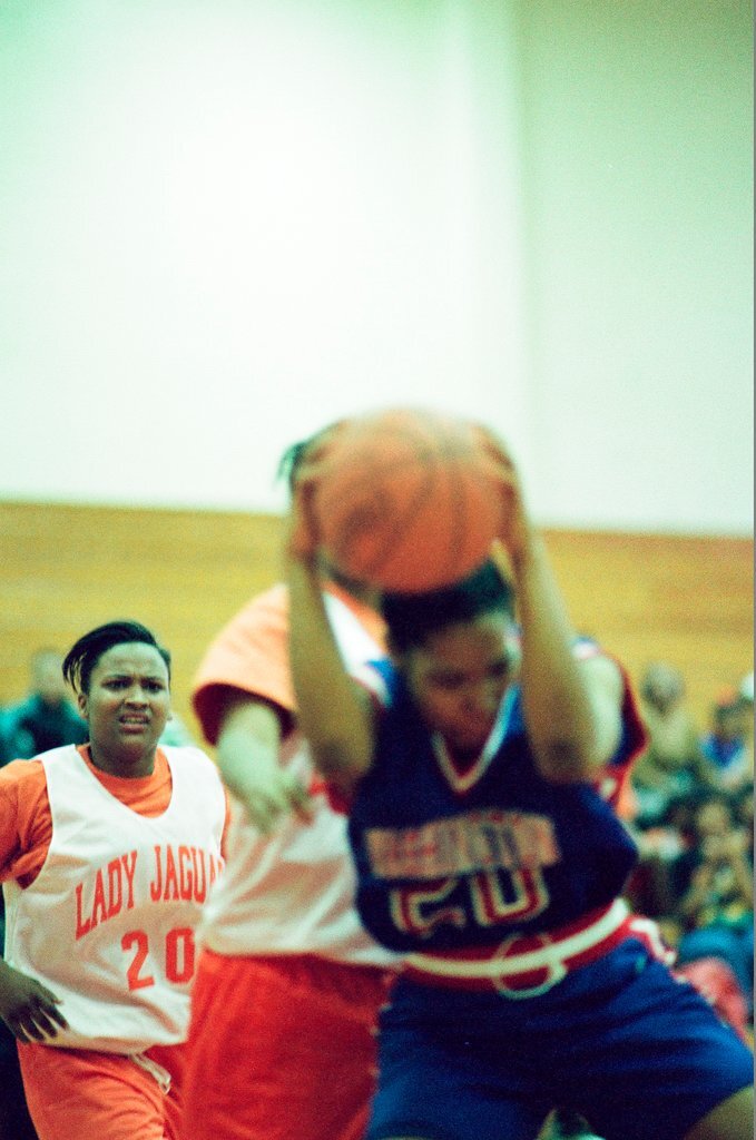 Washington vs. Julian girls basketball - Banot for Chicago Sun-Times