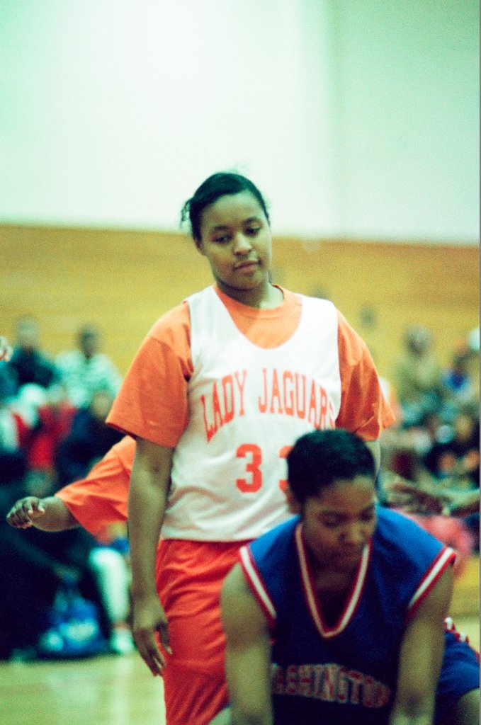 Washington vs. Julian girls basketball - Banot for Chicago Sun-Times