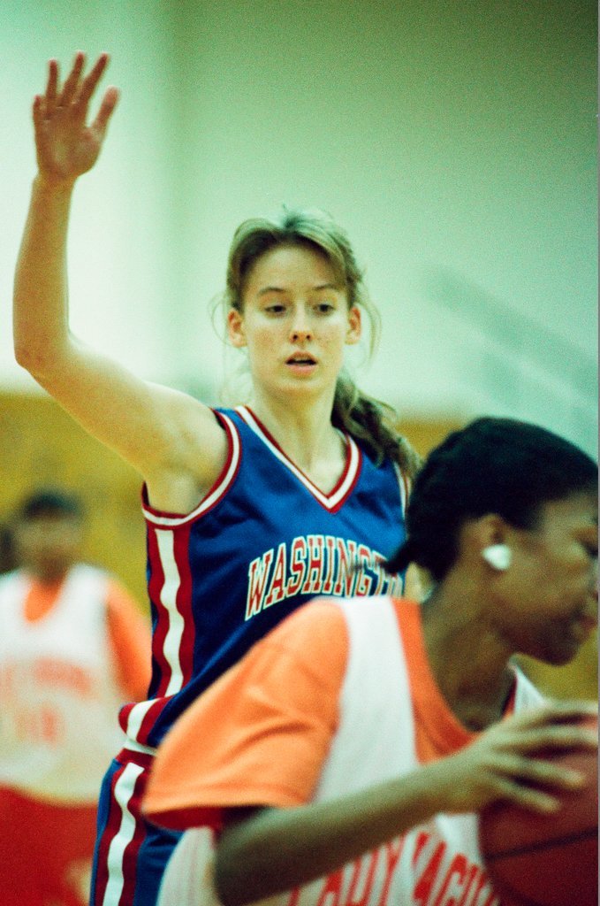 Washington vs. Julian girls basketball - Banot for Chicago Sun-Times