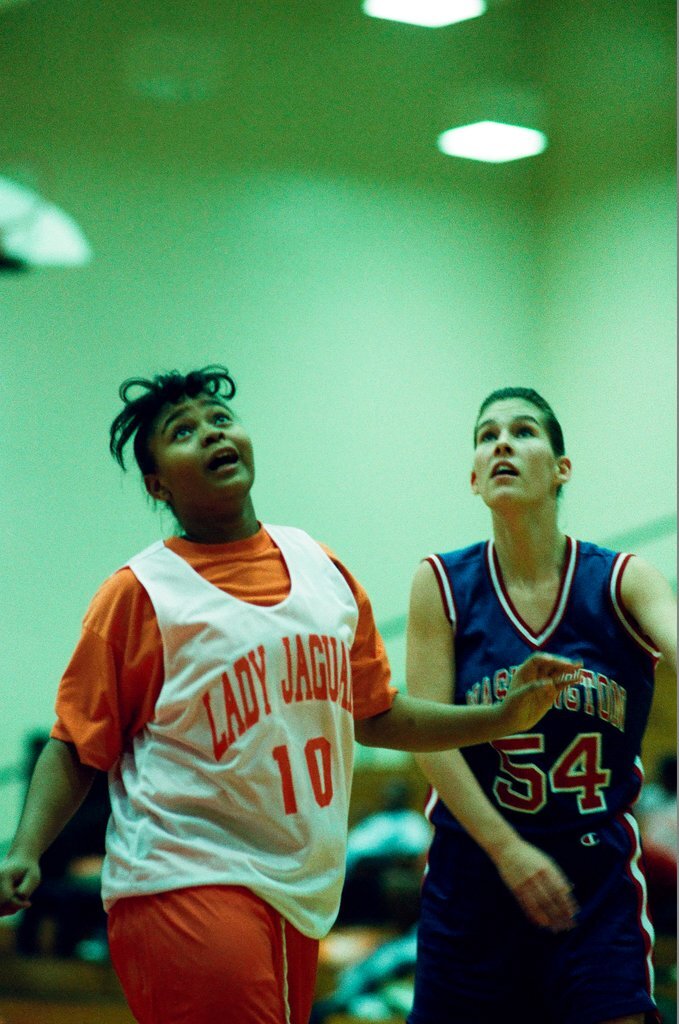 Washington vs. Julian girls basketball - Banot for Chicago Sun-Times