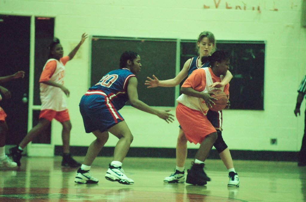 Washington vs. Julian girls basketball - Banot for Chicago Sun-Times