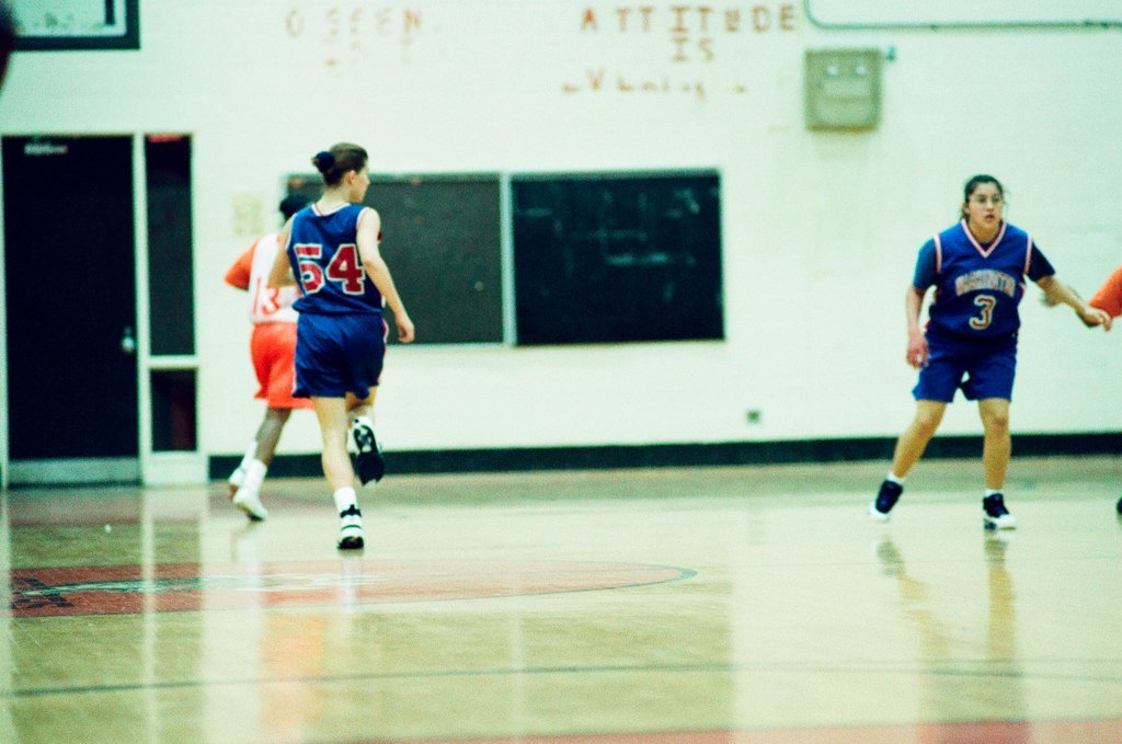 Washington vs. Julian girls basketball - Banot for Chicago Sun-Times