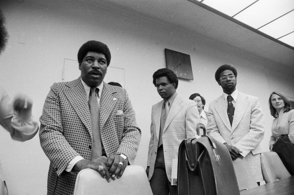 Gale Sayers with Roscoe King and Geraldine de Haas - Chuck (Charles) Kirman for Chicago Sun-Times