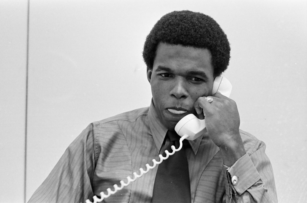 Gale Sayers on Beeline Hotline - Hartland Klotz for Chicago Sun-Times