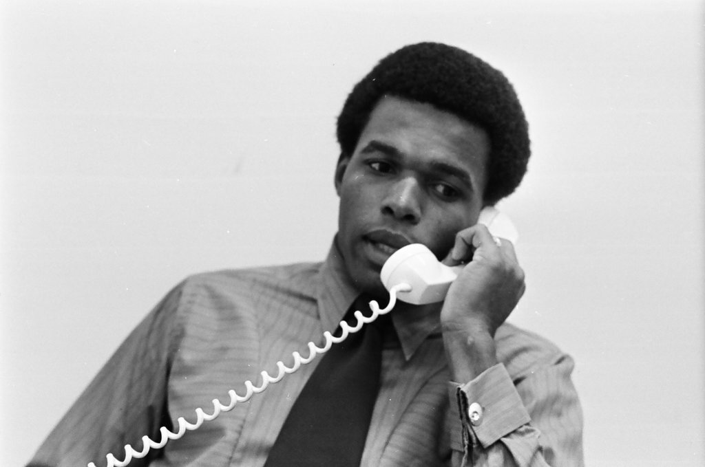 Gale Sayers on Beeline Hotline - Hartland Klotz for Chicago Sun-Times
