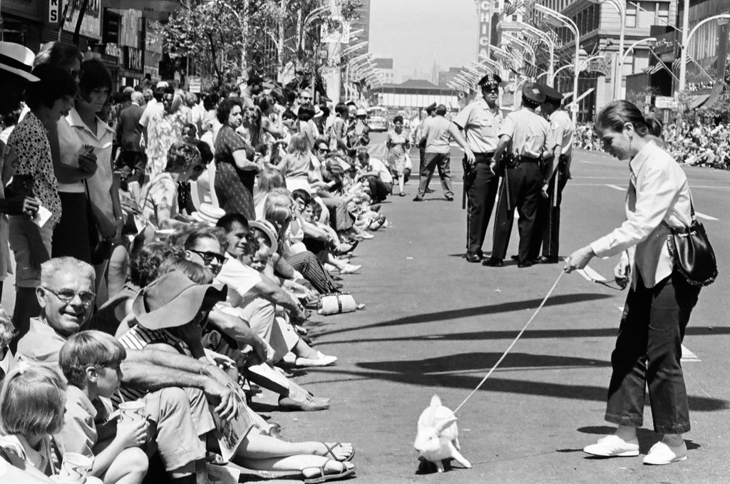 Crowds line State Street to watch Apollo 11 parade - Larry Graff for Chicago Sun-Times