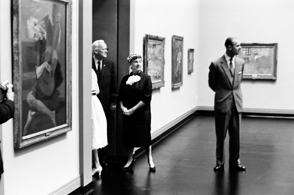 Queen Elizabeth and Prince Phillip visit Art Institute - Ralph Walters for Chicago Sun-Times