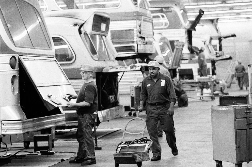 Buses at CTA garage - Chicago Sun-Times