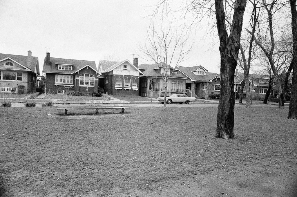 Portage Park neighborhood scenes - Henry Herr Gill for Chicago Sun-Times