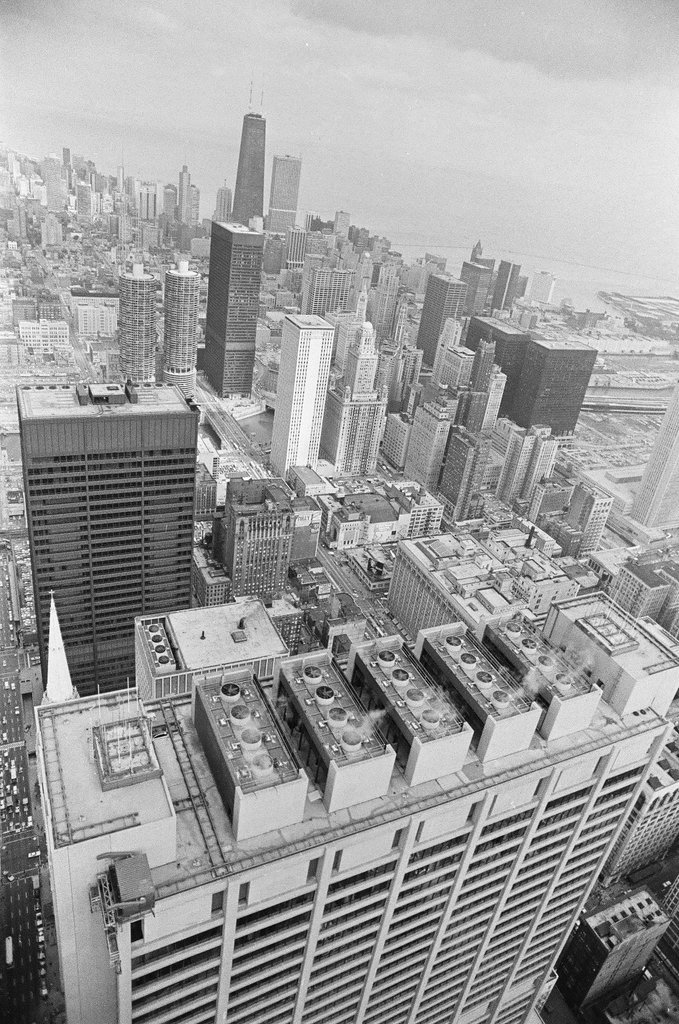 Wolf Point building under construction - Bob Fila for Chicago Sun-Times