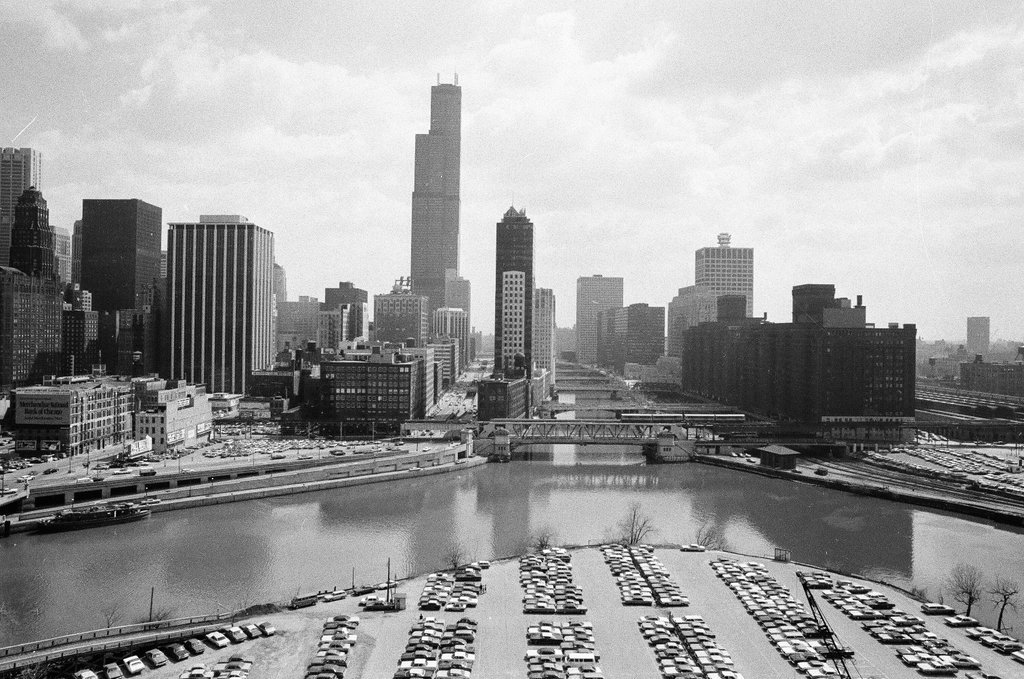 Garment Center under construction - Henry Herr Gill for Chicago Sun-Times