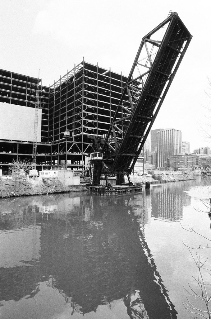 Garment Center under construction - Henry Herr Gill for Chicago Sun-Times