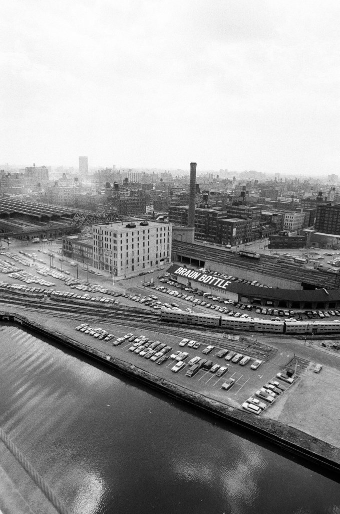 Garment Center under construction - Henry Herr Gill for Chicago Sun-Times