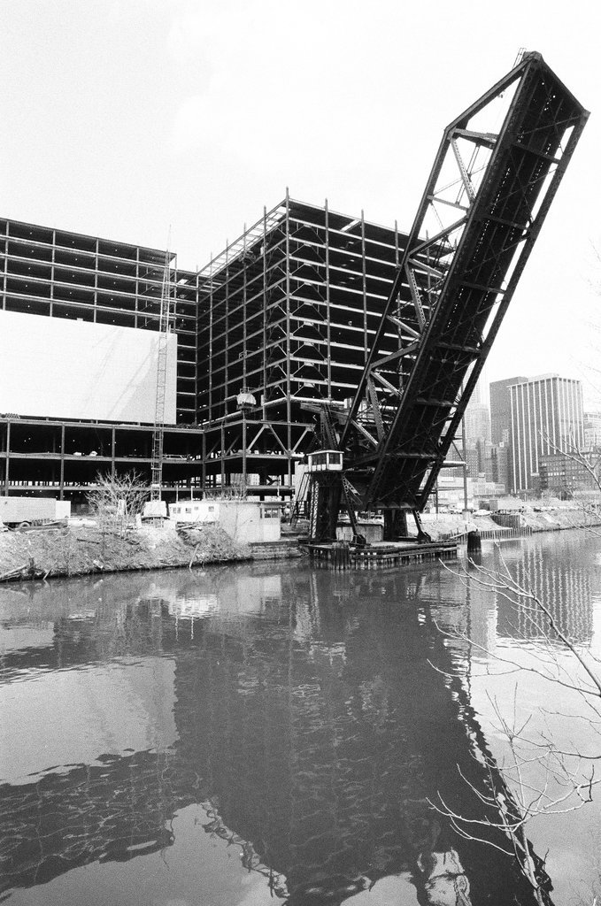 Garment Center under construction - Henry Herr Gill for Chicago Sun-Times
