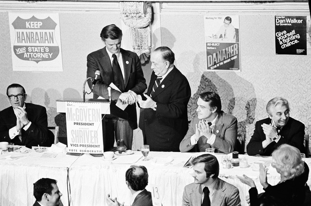 Sargent R. Shriver speaks at Democratic luncheon - M. Leon Lopez for Chicago Sun-Times