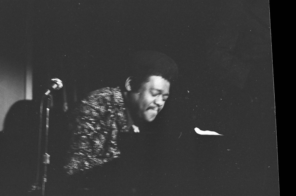 Fats Domino performs at London House - Bob (Robert) Black for Chicago Sun-Times