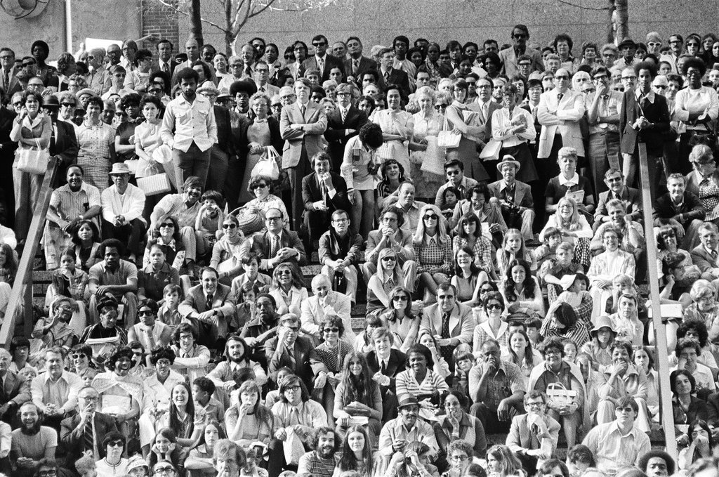Duke Ellington gives free concert in the Loop - Jack Lenahan for Chicago Sun-Times