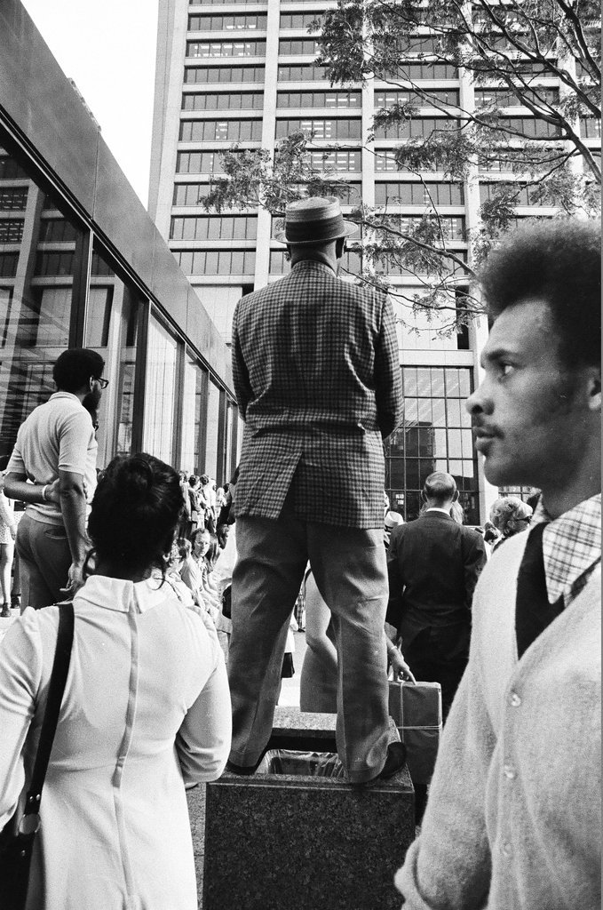 Duke Ellington gives free concert in the Loop - Jack Lenahan for Chicago Sun-Times