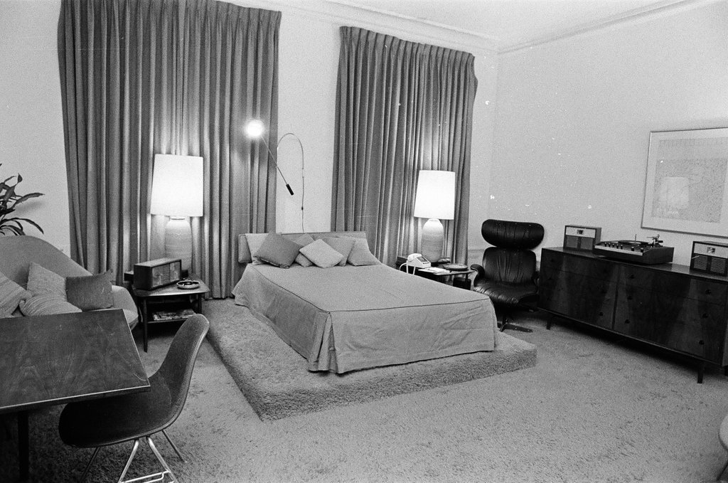 Playboy Mansion interiors - Don Bierman for Chicago Sun-Times