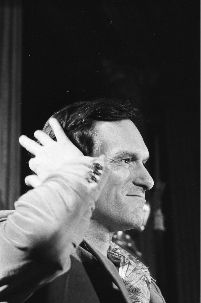 Hugh Hefner speaks at a press conference about suicide of executive assistant - Jerry Tomaselli for Chicago Sun-Times