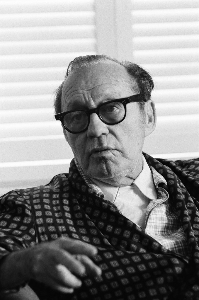 Jack Benny at an interview - Charles Krejcsi for Chicago Sun-Times