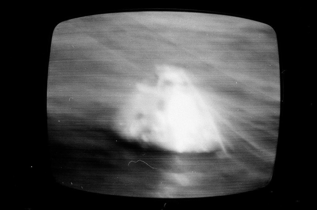 Apollo 15 capsule landing on television - Gene Pesek for Chicago Sun-Times