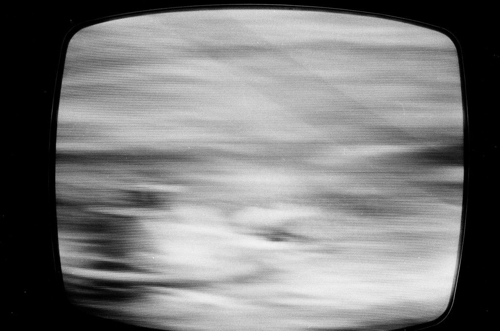Apollo 15 capsule landing on television - Gene Pesek for Chicago Sun-Times