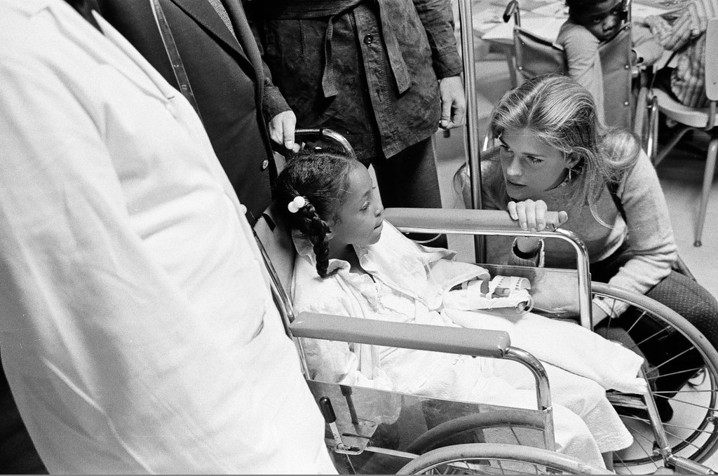 Candice Bergen visits La Rabida Children's Hospital - Peters (Clarence or Pete) for Chicago Sun-Times